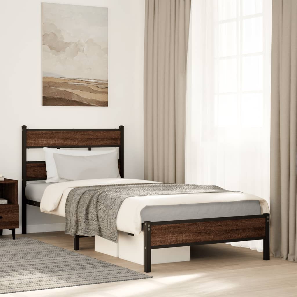 Bedframe Zonder Matras Bewerkt Hout